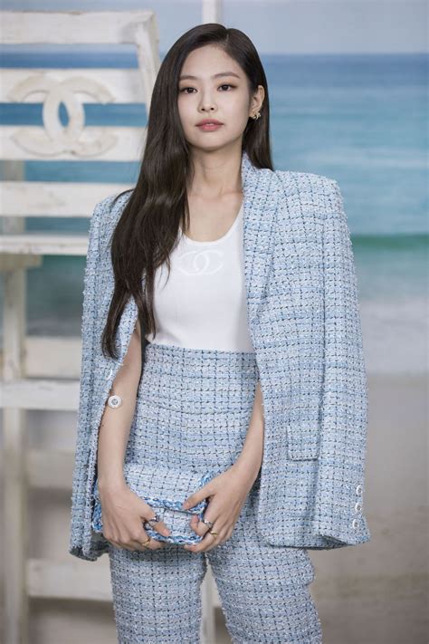 jennie kim for Chanel